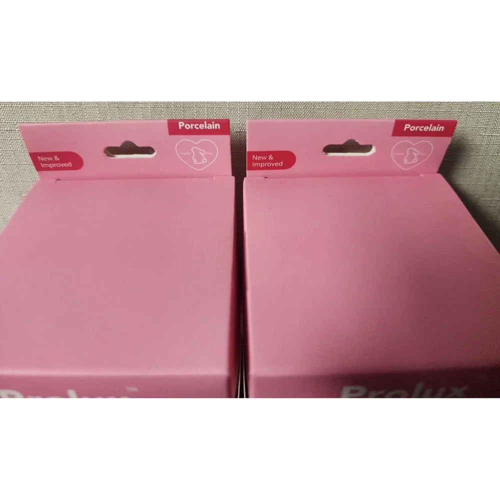 PROLUX Cosmetics Matte Setting Powder With Puff ~ Porcelain (2) ‎ New